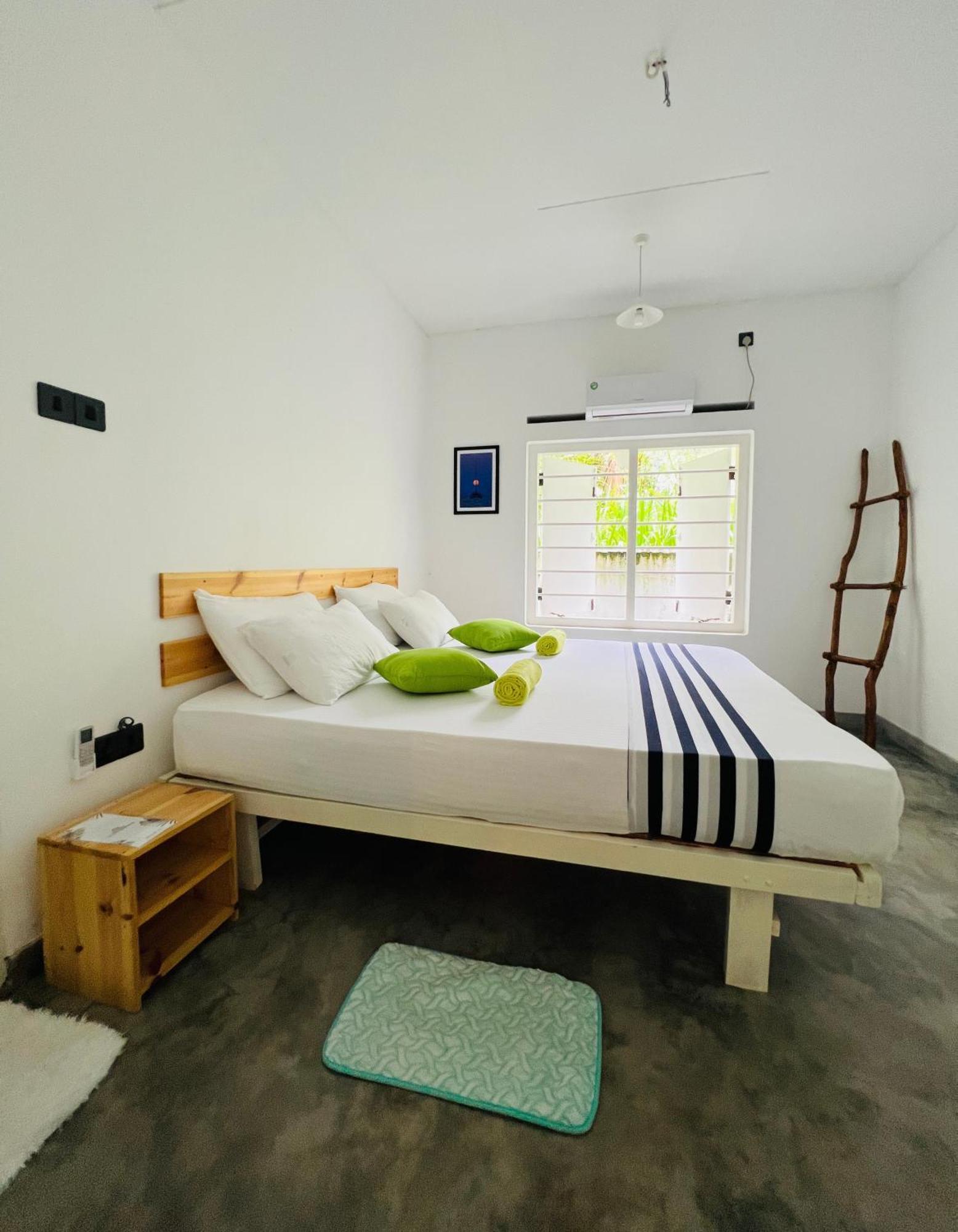 Mahagedara Dickwella Hotell Exteriör bild